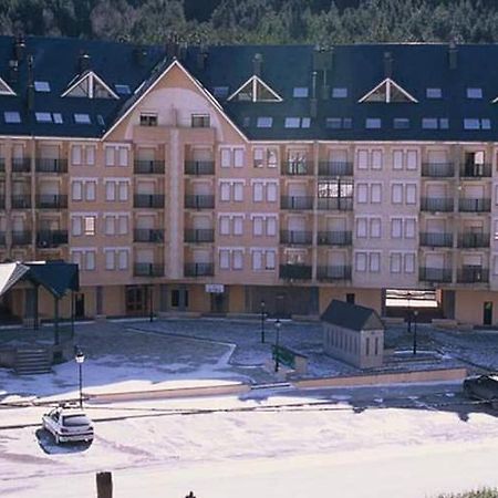Apartamento Vivienda Turística Pirineos XXI Canfranc Exterior foto